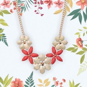 Floral necklace